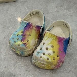 CROCS Kids Sandals in Rainbow Hues